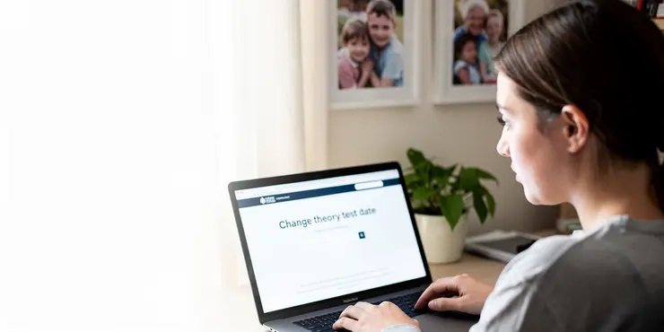 Can I change my DVSA Theory Test date?